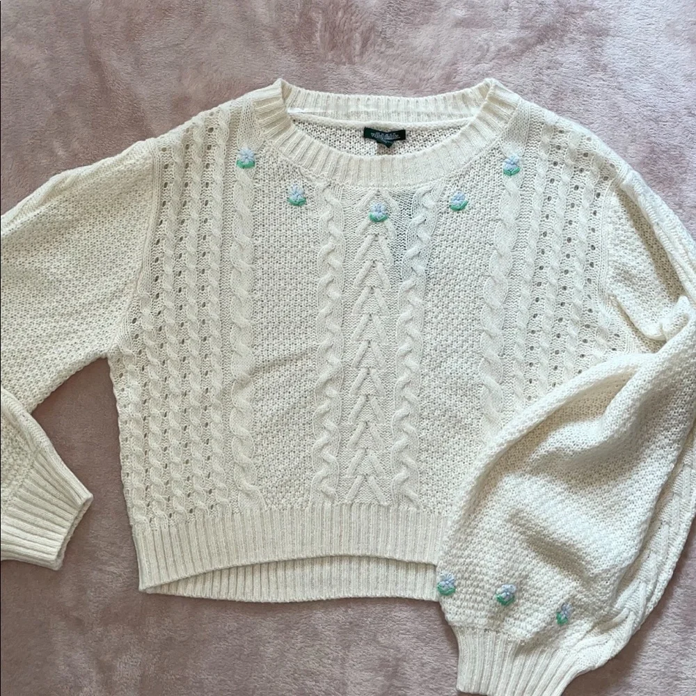 Wild fable crop sweater balloon sleeve size M - Picture 5 of 9